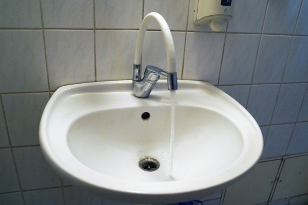 В Горроще массово отключили холодную воду