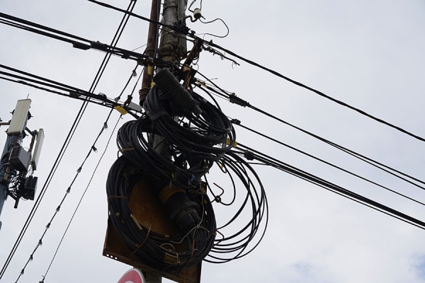 За неделю в Рязани убрали более 600 метров старых проводов