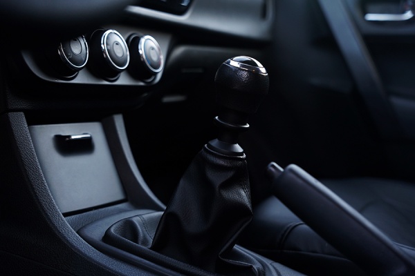 В Рязани нарушительница ПДД погасила долги после ареста иномарки