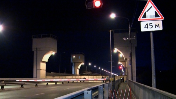 Мост через Трубеж могут перекрыть для прохода судов