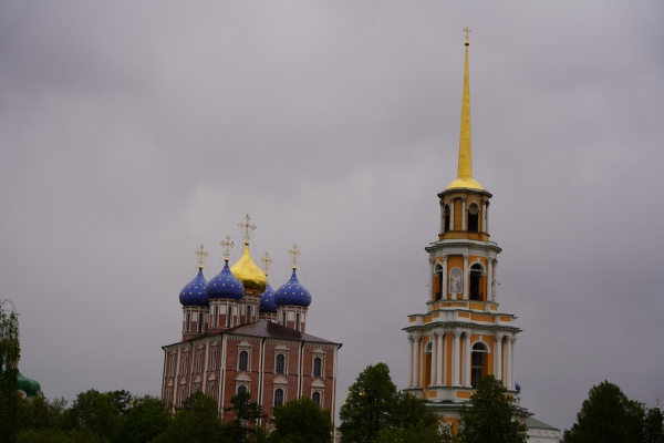 Рязанцев предупреждают о грозе