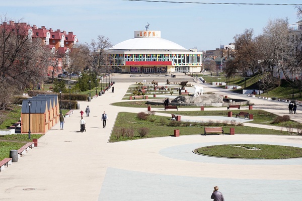 На Лыбедском бульваре ремонтируют коллектор