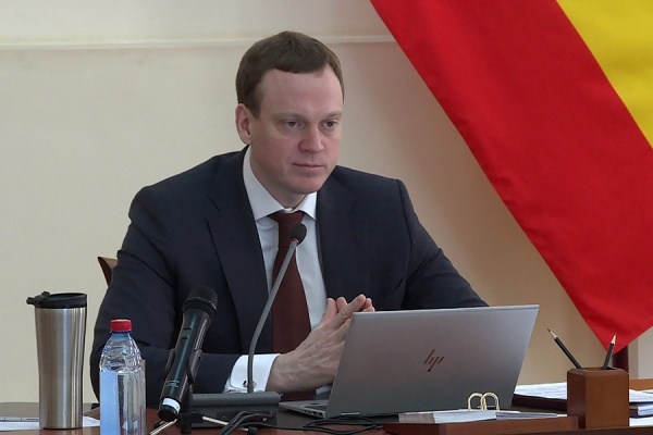 Губернатор призвал рязанцев отказаться от новогодних фейерверков