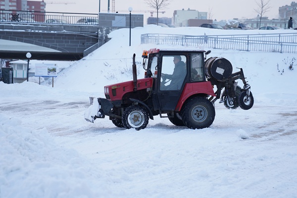 На расчистку дорог в Рязани выйдут 20 единиц спецтехники