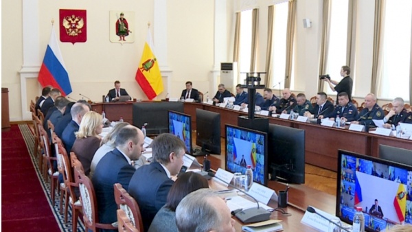 Губернатор Павел Малков провёл заседание комиссии по ЧС