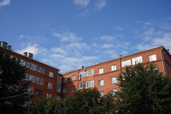 Все работы по капремонту жилых домов в этом году завершат до 30 сентября