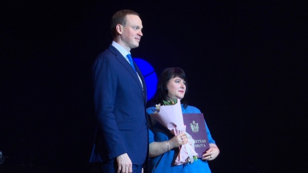 Павел Малков вручил рязанкам государственные награды