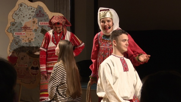 Рязанским школьникам показали историю края в формате иммерсивного шоу