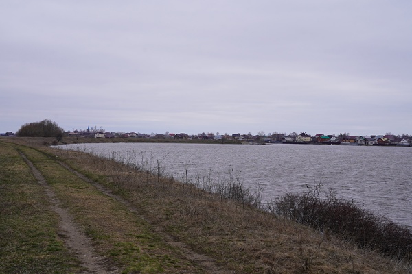 От воды освобождены два низководных моста в регионе