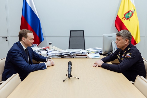 Глава ФССП оценил работу региона по обеспечению жильем детей-сирот