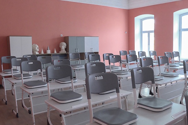 193 школы региона получат оборудование для кабинетов ИЗО, музыки и физики