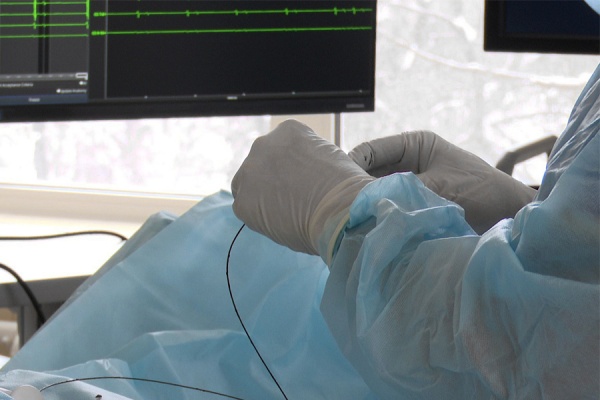 Рязанские хирурги удалили мужчине две опухоли за одну операцию