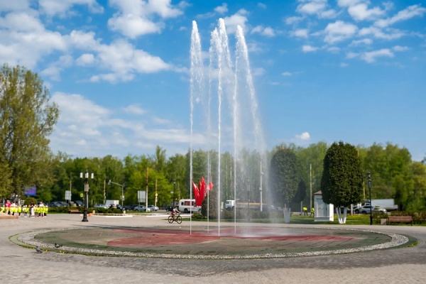 В Рязани открыли сезон городских фонтанов