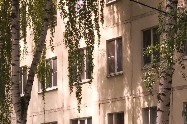 Рязанка прописала в своей квартире 13 мигрантов