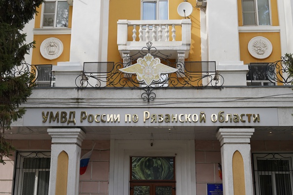 Под Рязанью работник ПВЗ похитил товаров на 300 тысяч рублей